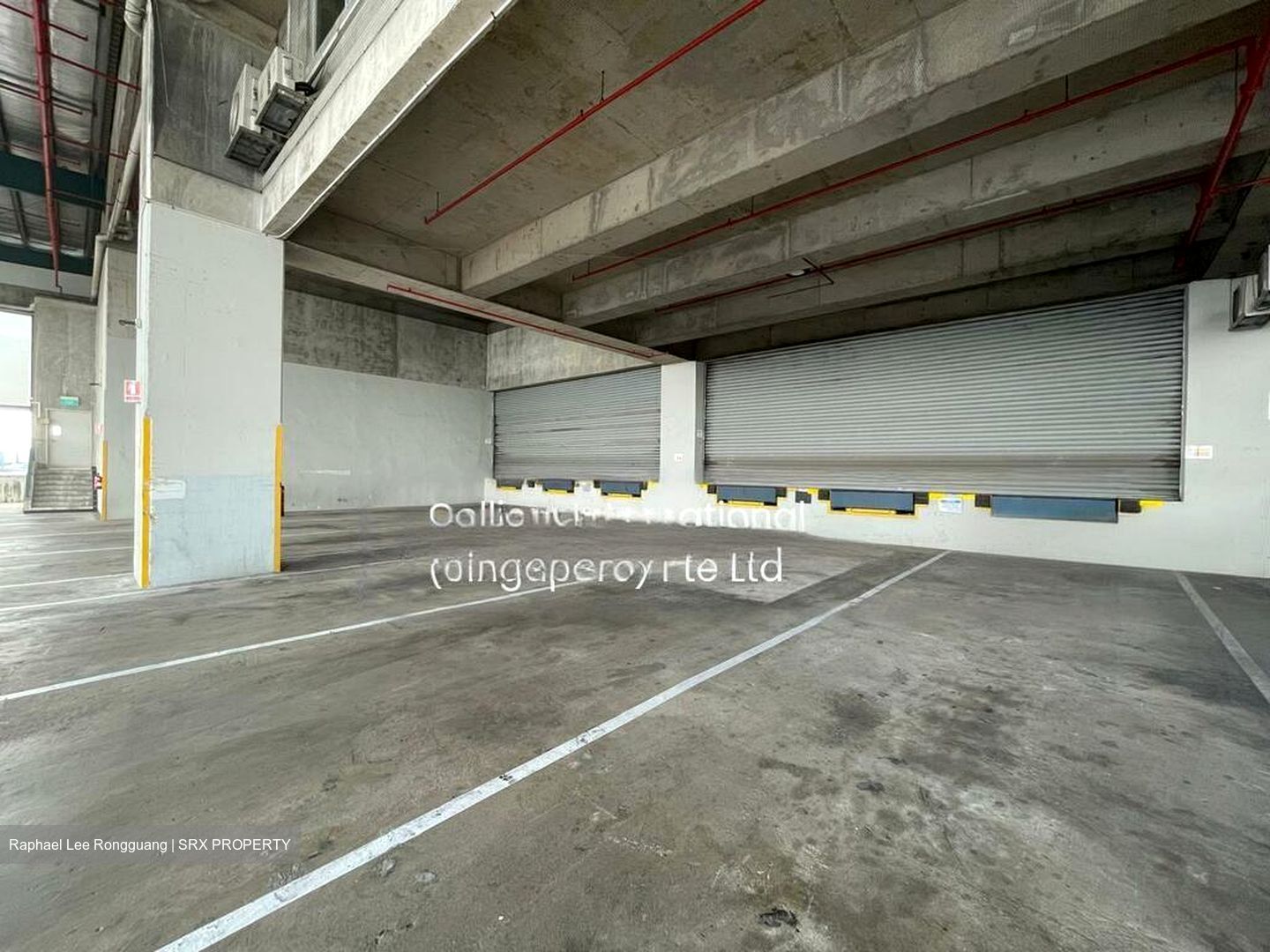Changi Airport Terminal 1 (D17), Warehouse #455634131